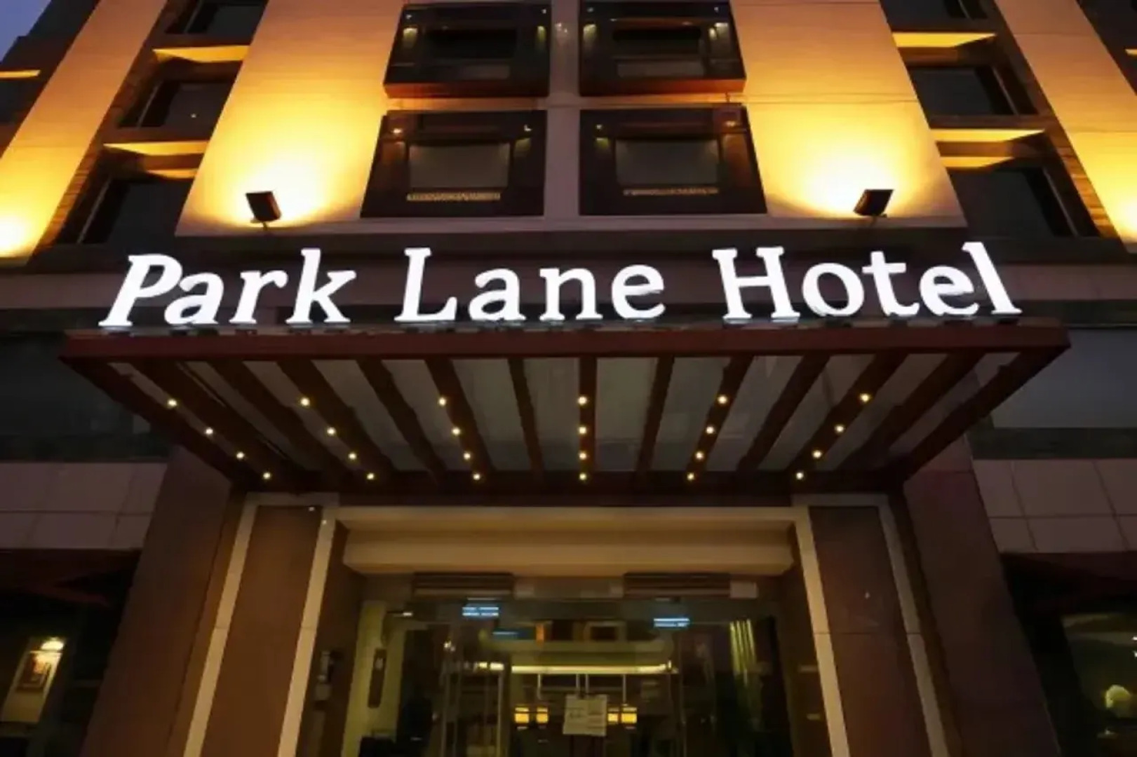 Park Lane Hotel