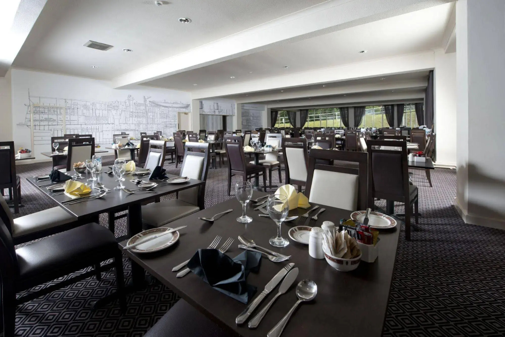 The Broadway Park Hotel