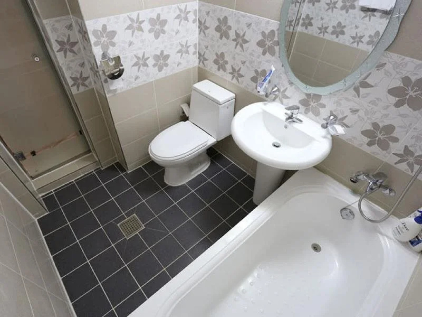 Goodstay Bandi Hotel