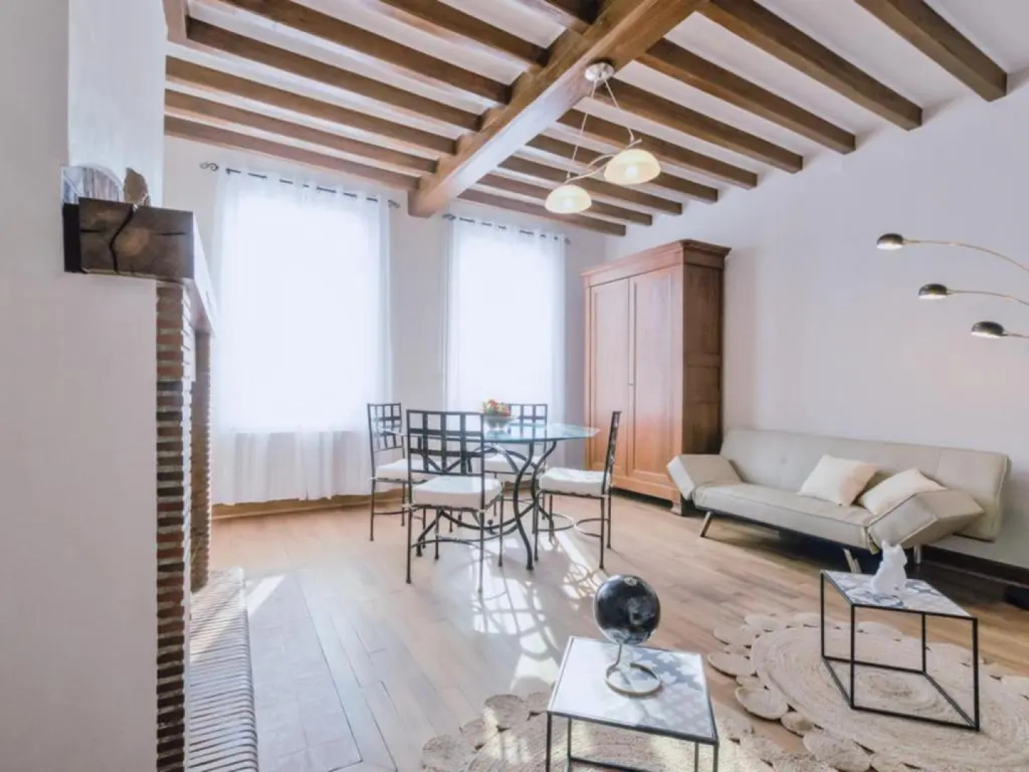 Gîte Pougy, 3 pièces, 5 personnes - FR-1-543-79