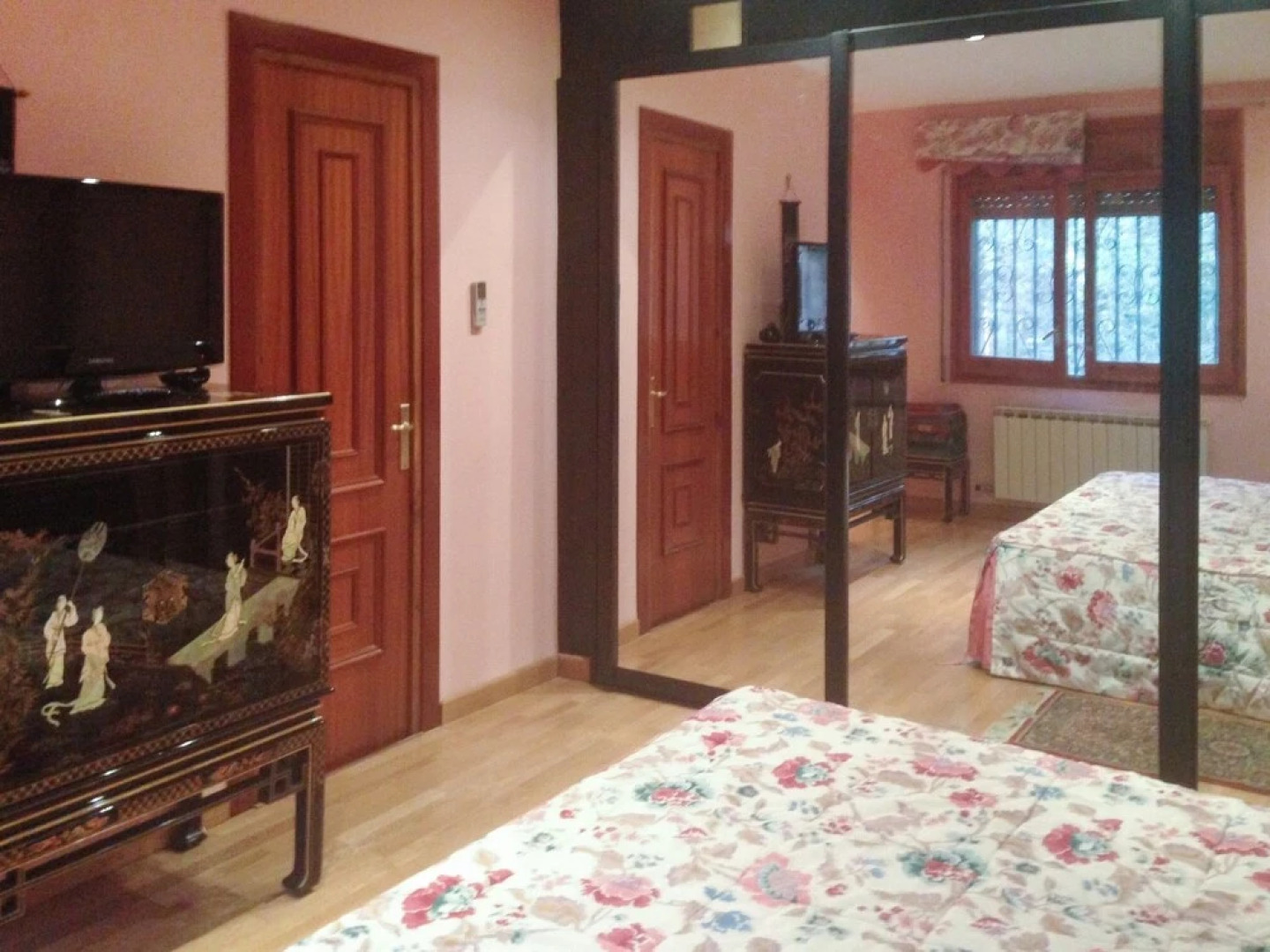 Spacious, 6-bedroom House in Vallmoll With a Swimming Pool and Wifi 10