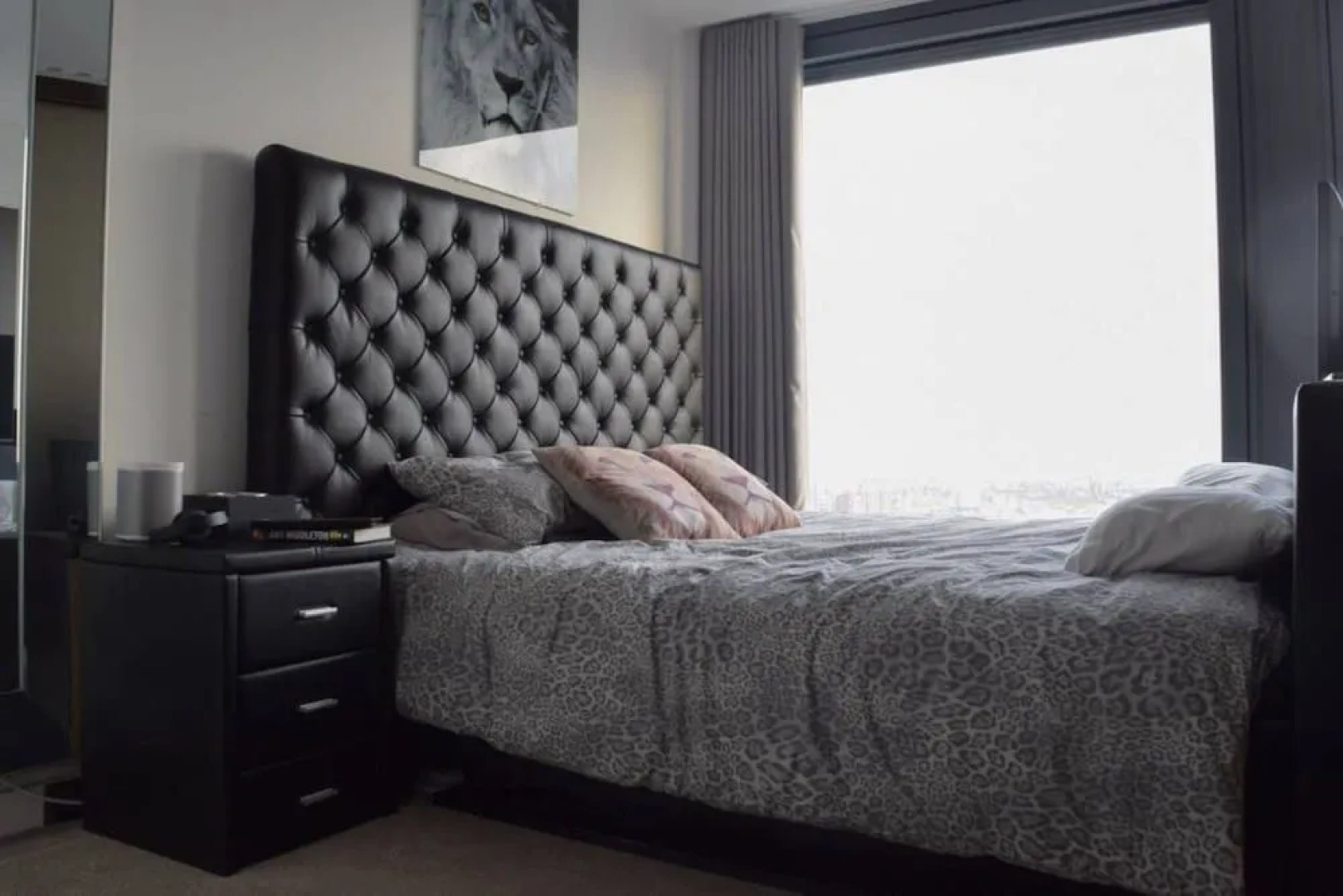 Stylish 2 Bedroom With Access to Pool and Gym