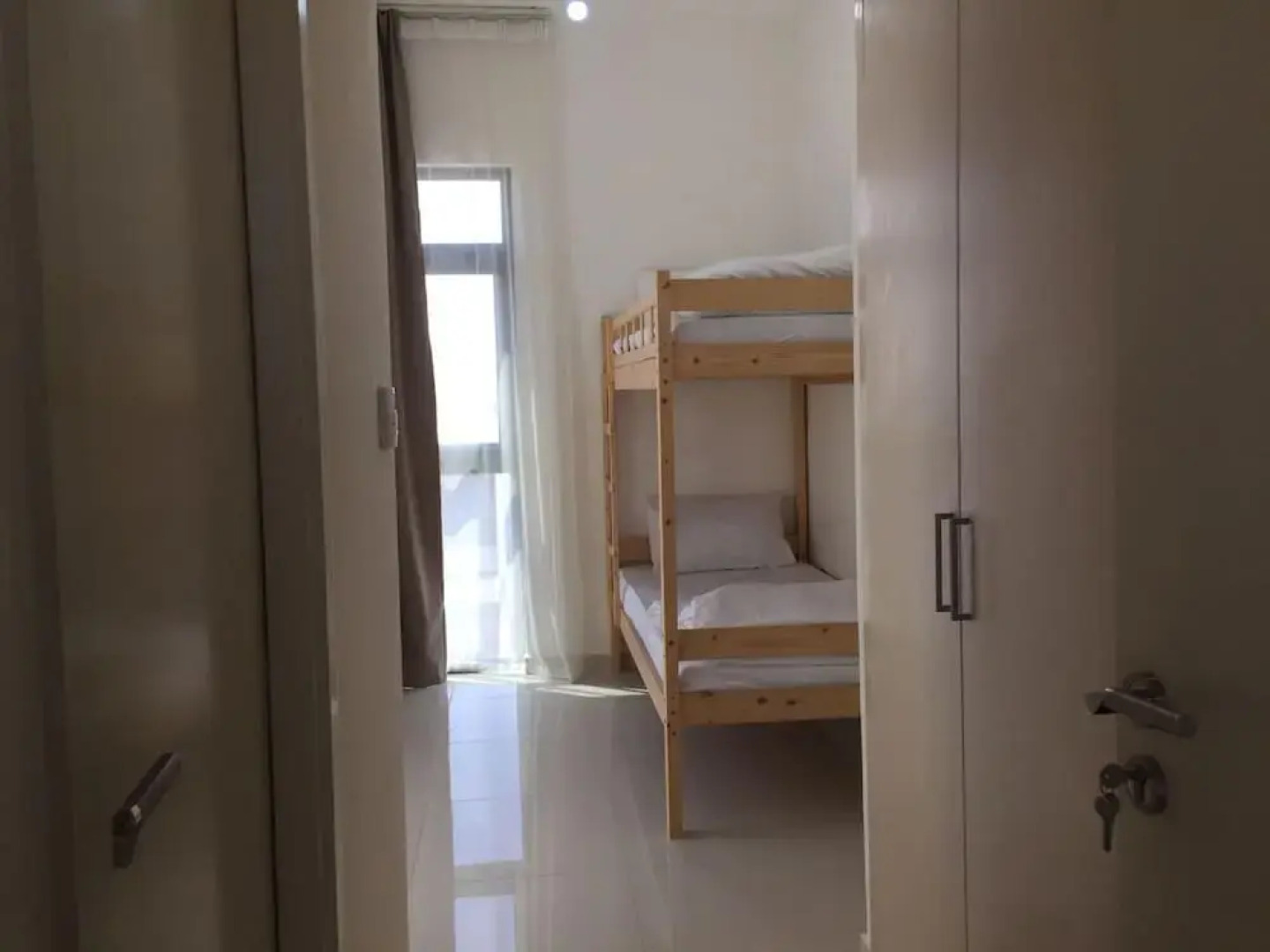 5 BR Villa With Pool Table