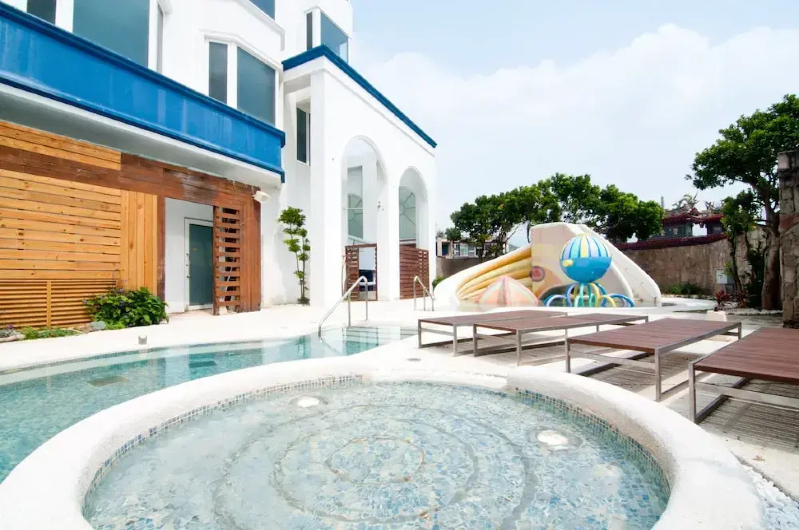 Kenting Long Beach Hotel