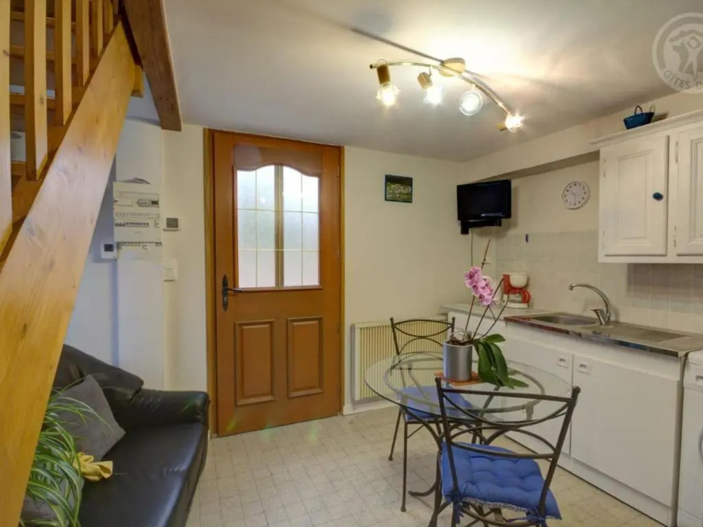 House Gite 2 Personnes Le P'Tit Parigny...