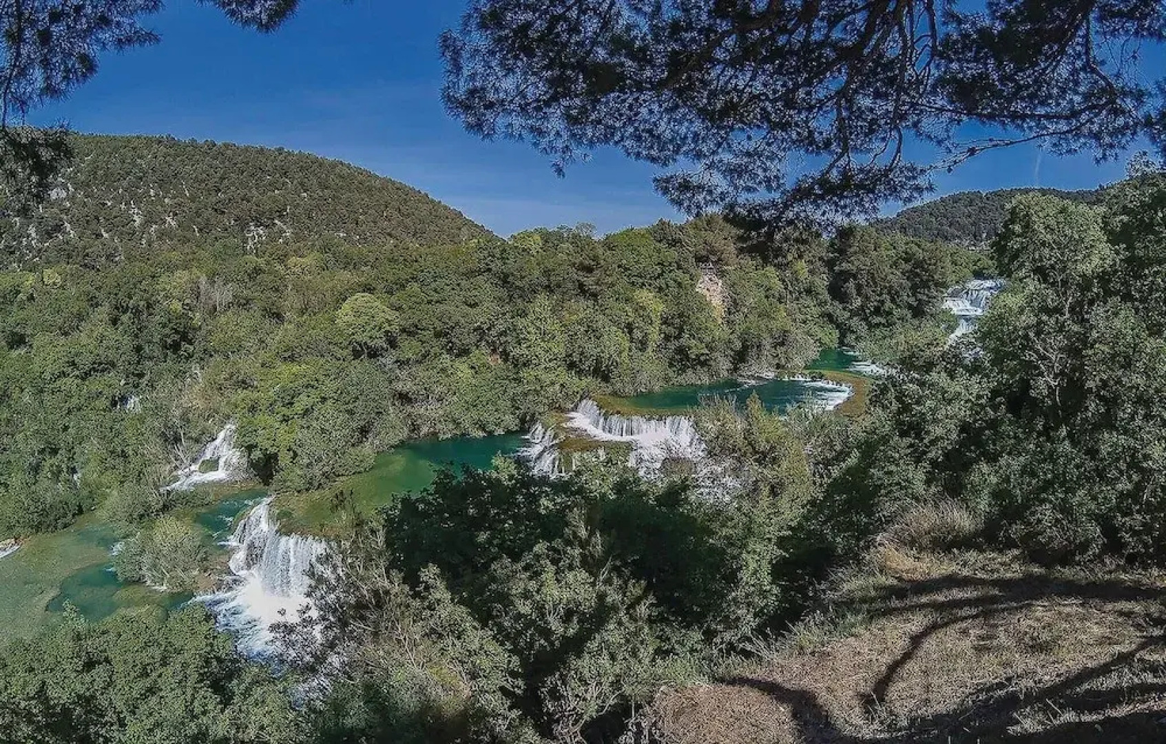 Awesome Apartment in Jadrtovac With 1 Bedrooms