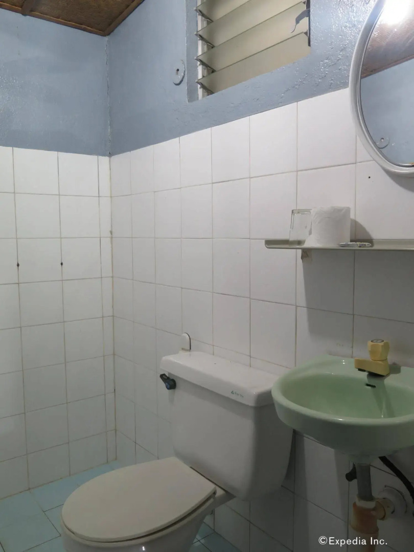 Kalipayan Beach Resort