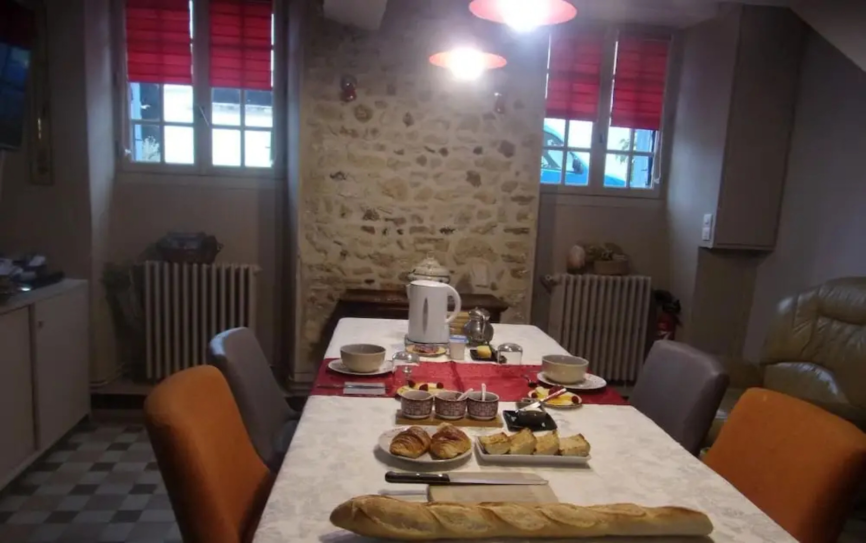 GITE D 'EPONE ,l'ami des cyclistes