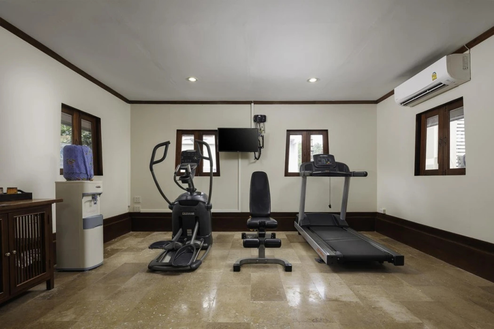 Отель Anavana Beach Resort