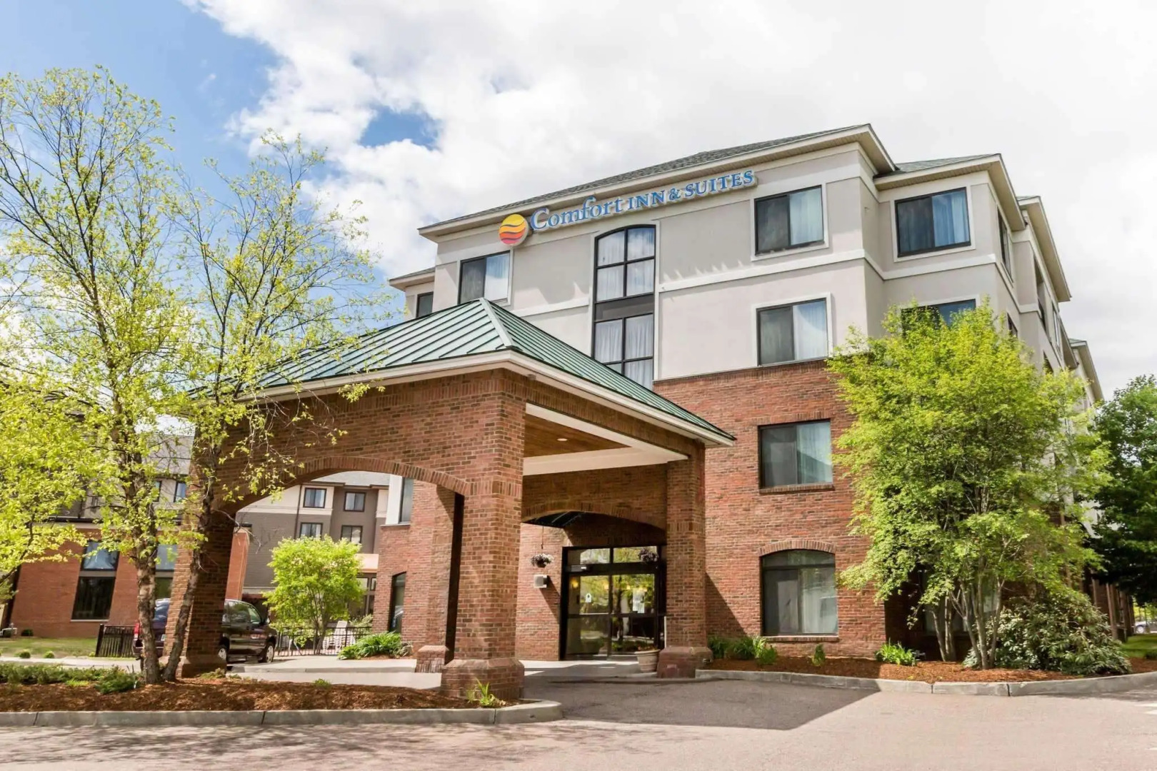 Comfort Inn & Suites South Burlington near University