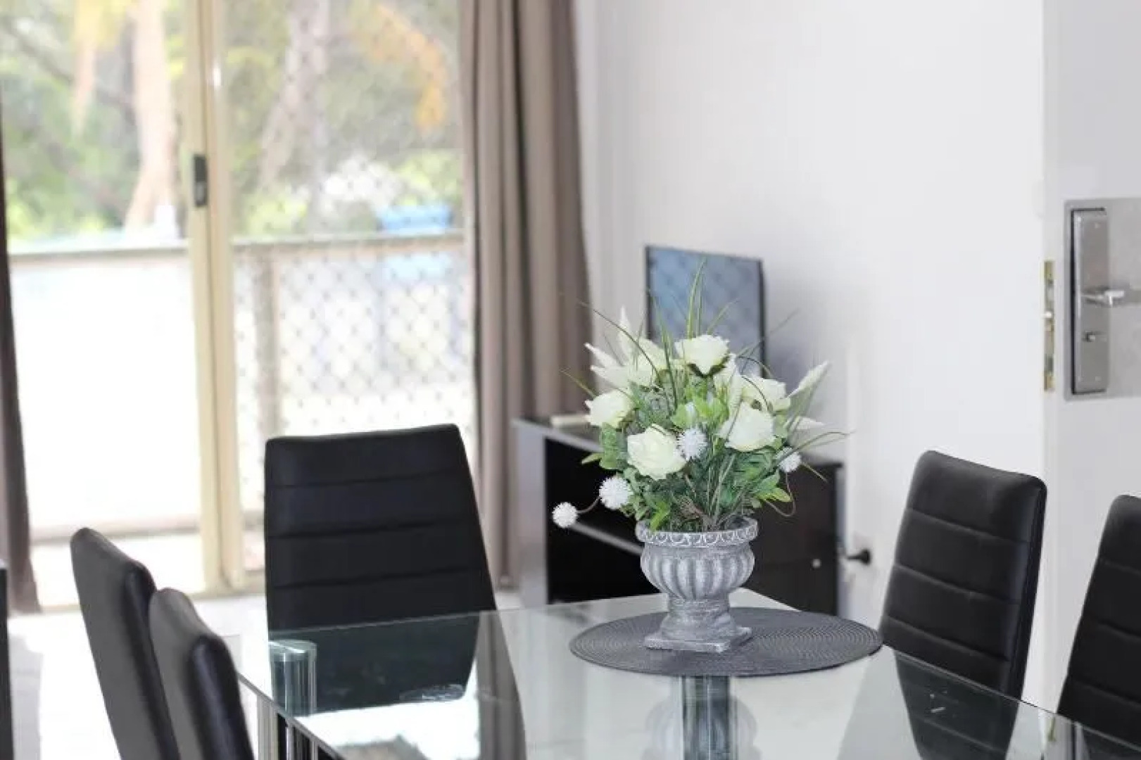 Lakeside Inn (ex. Oasis Resort & Village)