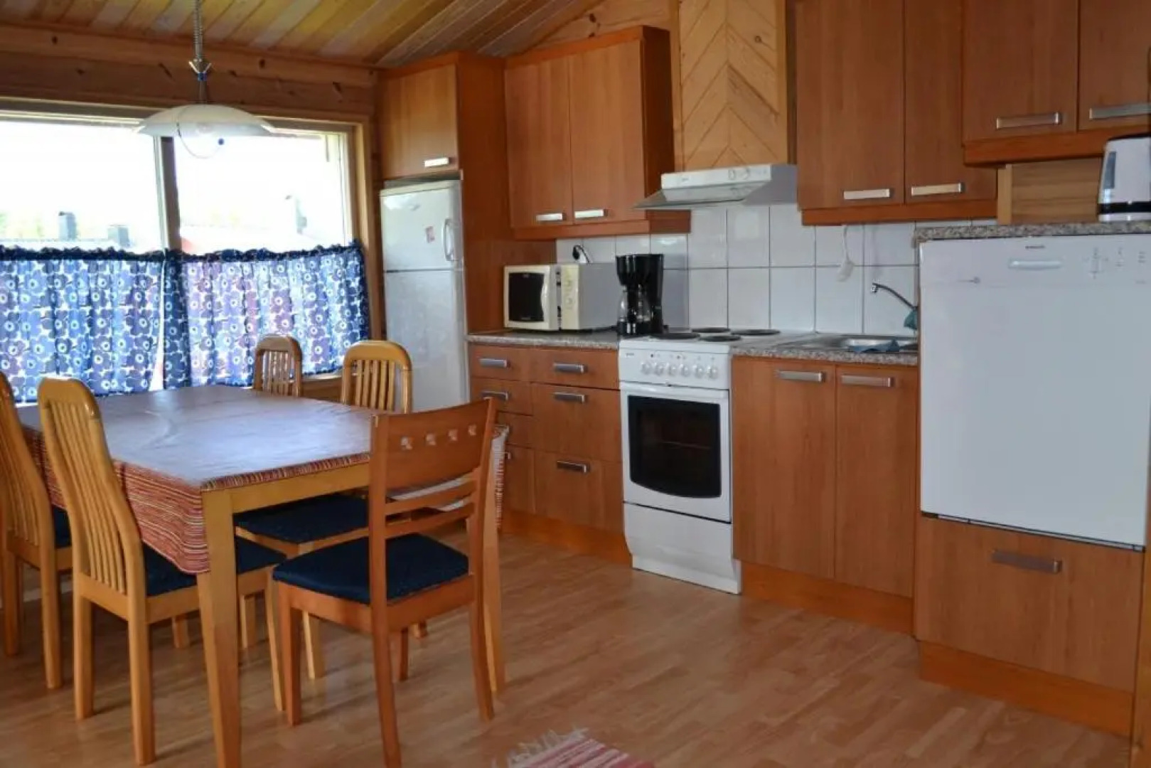 Salmon Holiday Village