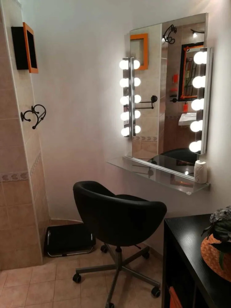 Blu House Bed & Breakfast