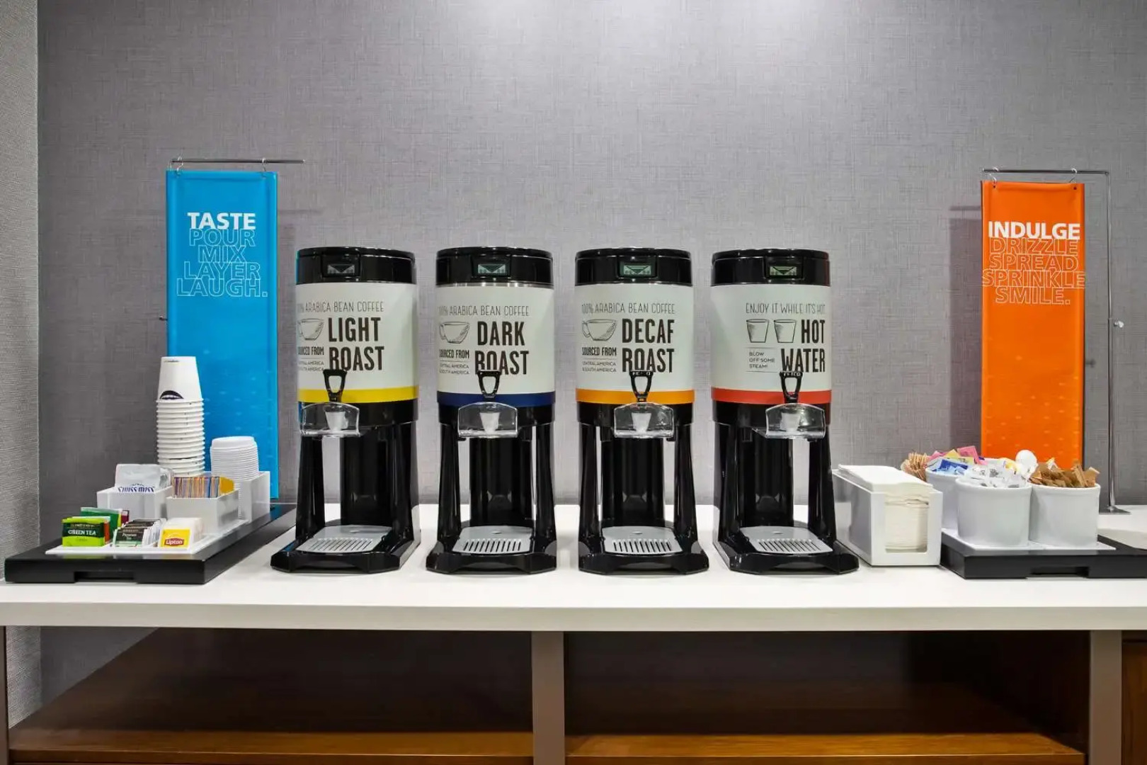 Hampton Inn & Suites - Cape Coral/Fort Myers Area, FL