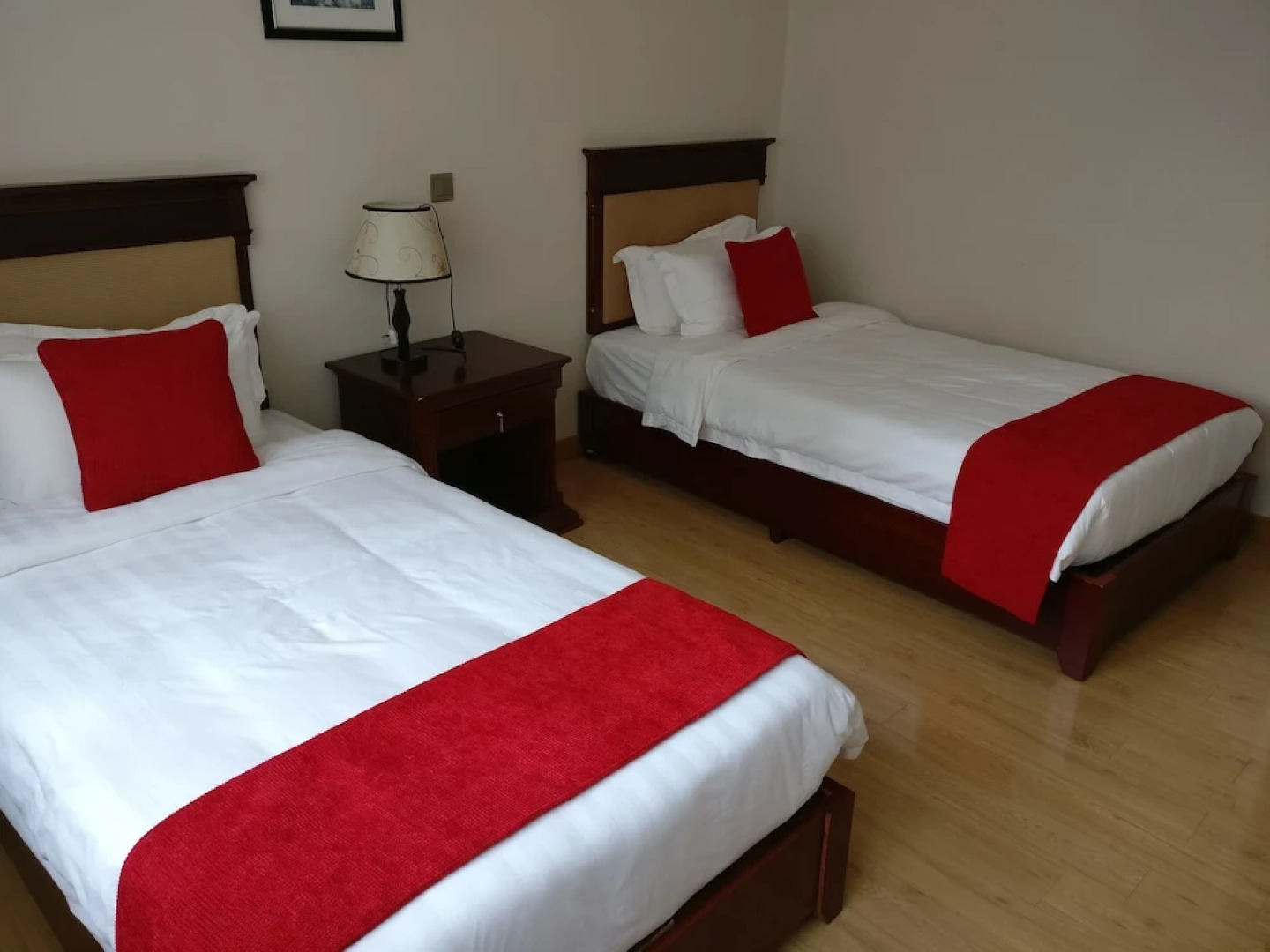 Fenesi Gardens Apartments