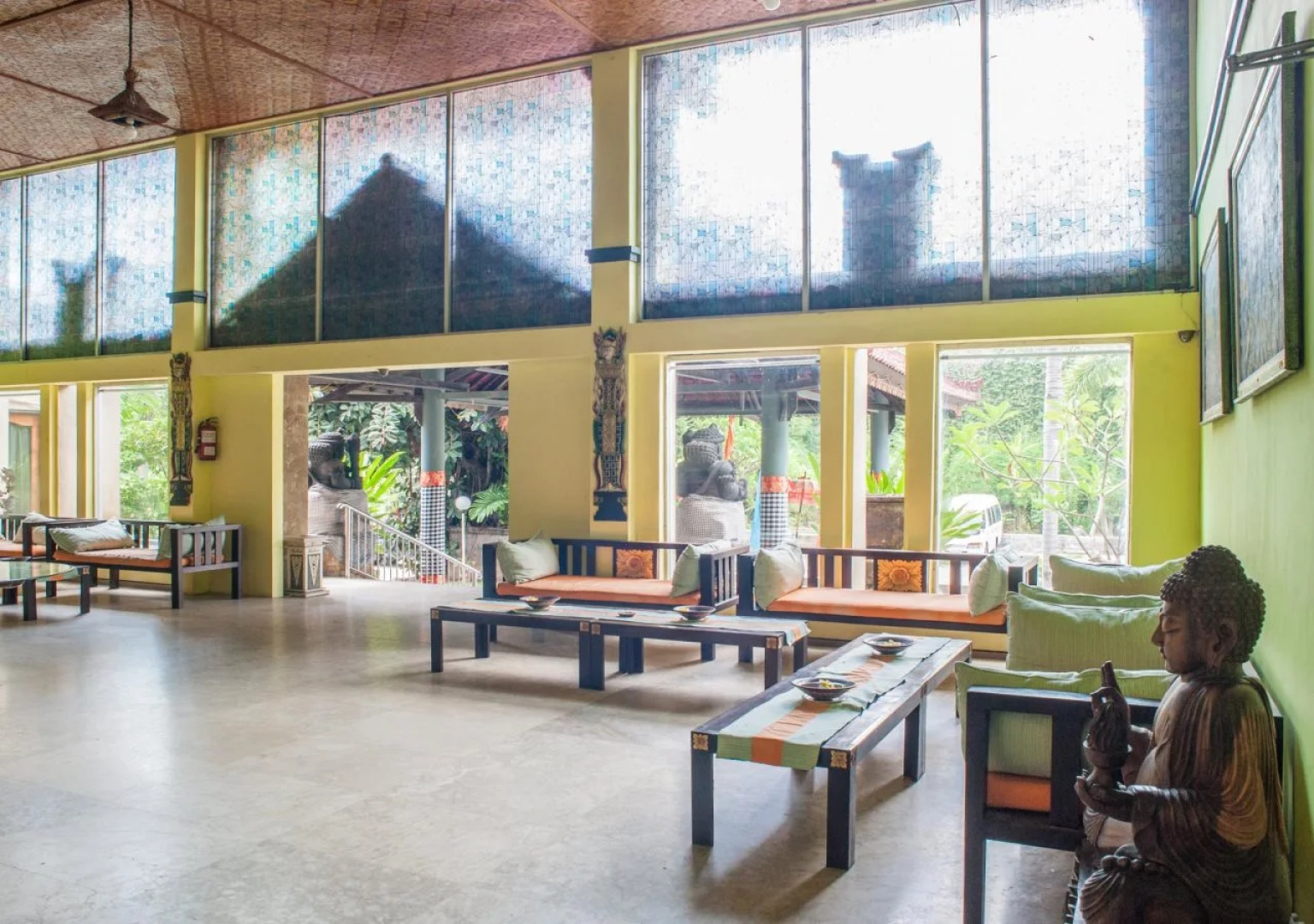 Palm Beach Hotel Bali