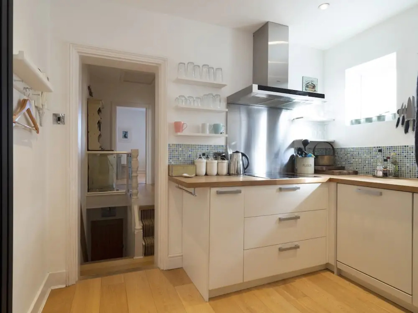 Sail Away - 2-Bed Apartment by the Beach