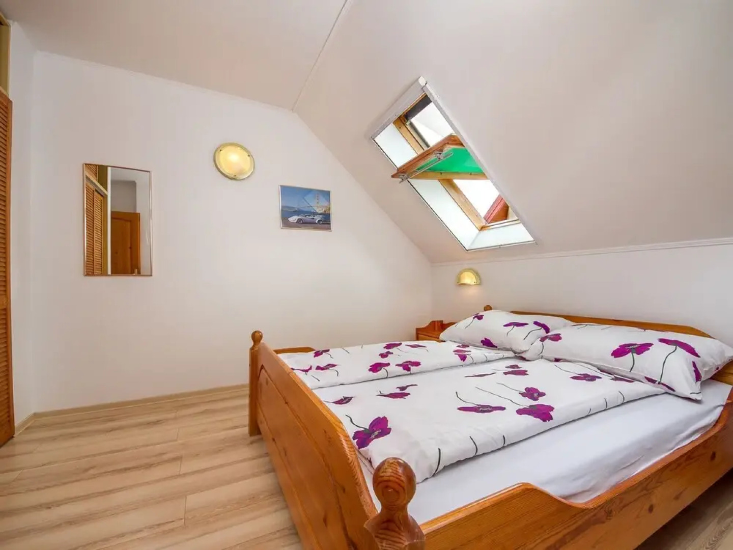 Amarillo 1 Balatonm Riaf rd