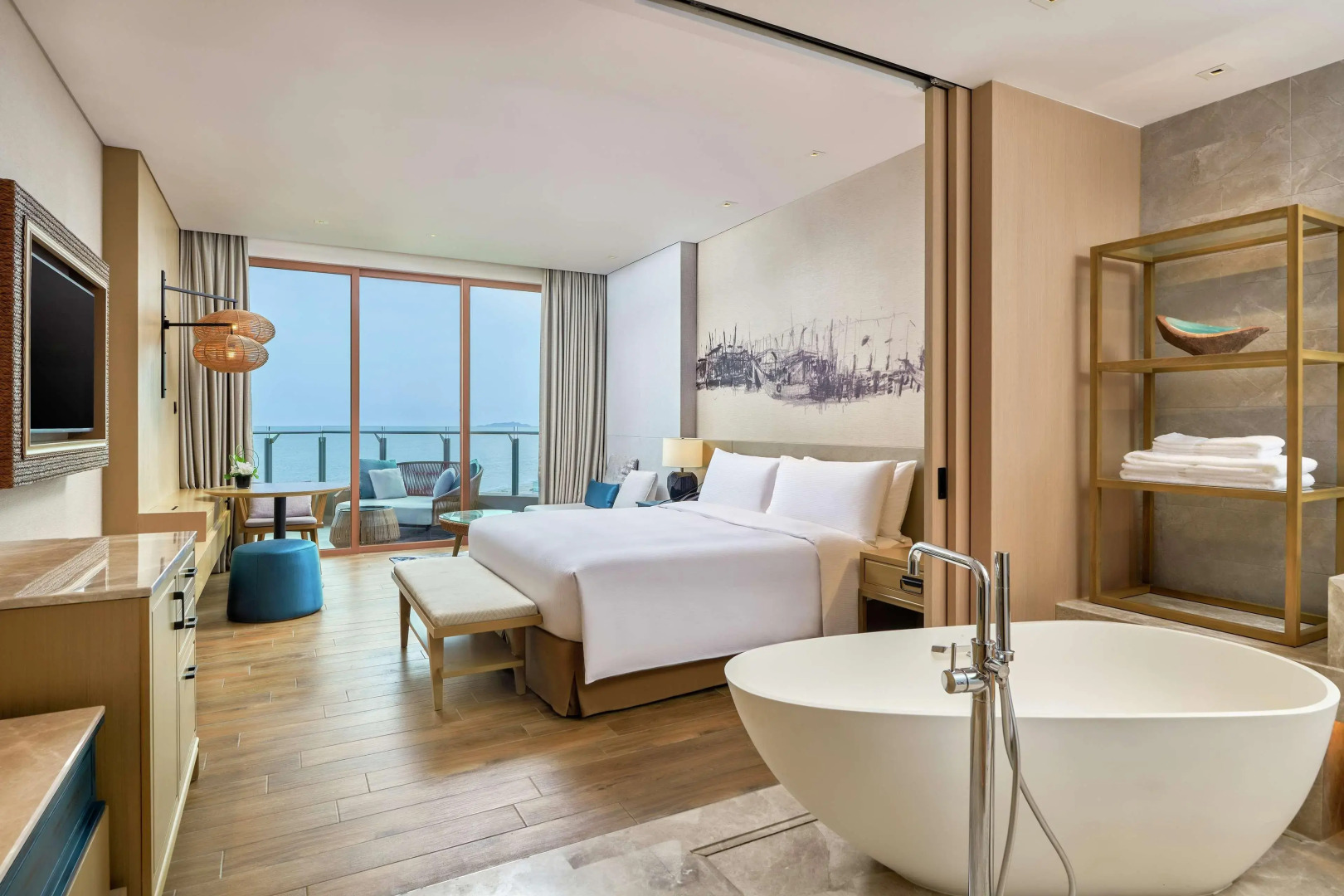 DoubleTree by Hilton Shanwei