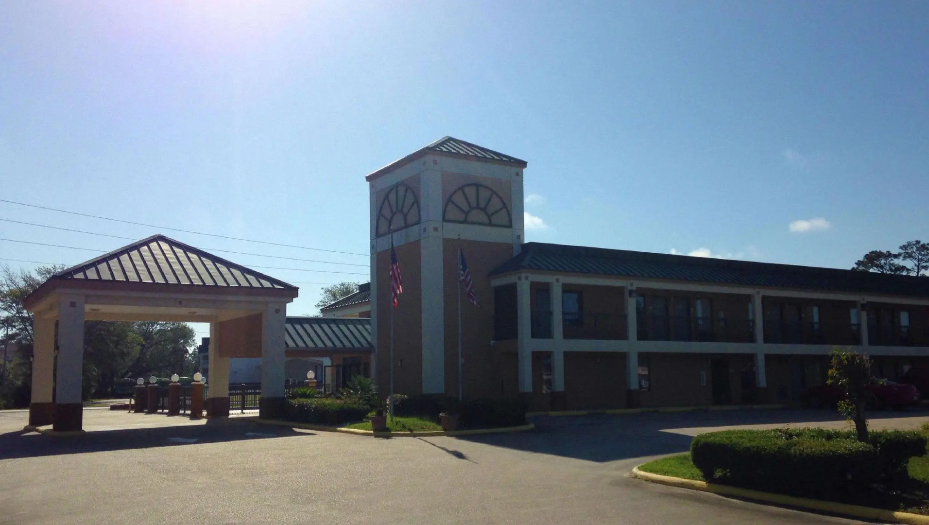 Econo Lodge Inn & Suites Ocean Springs - Biloxi