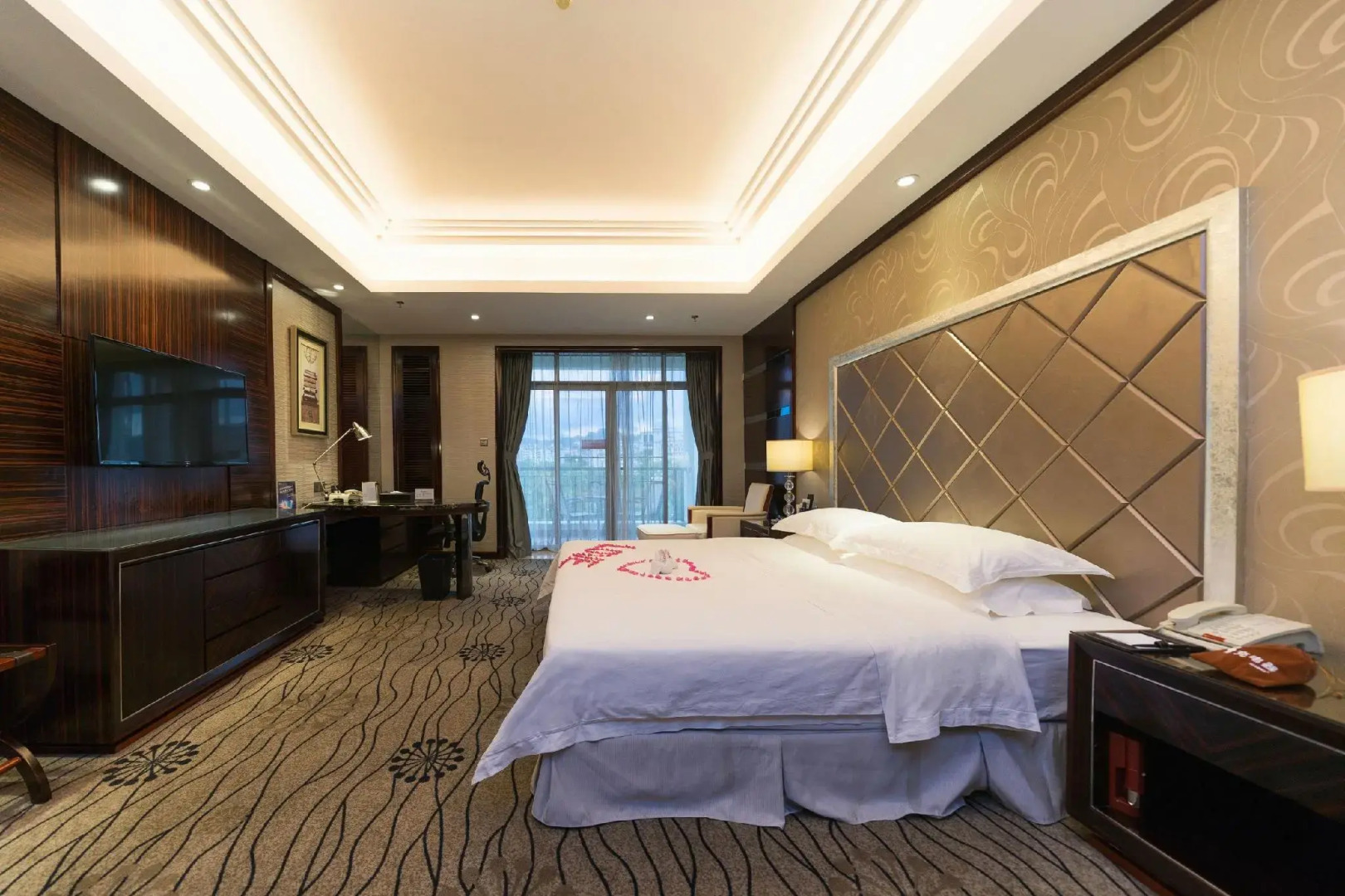 Country Garden Phoenix Hotel YangShan