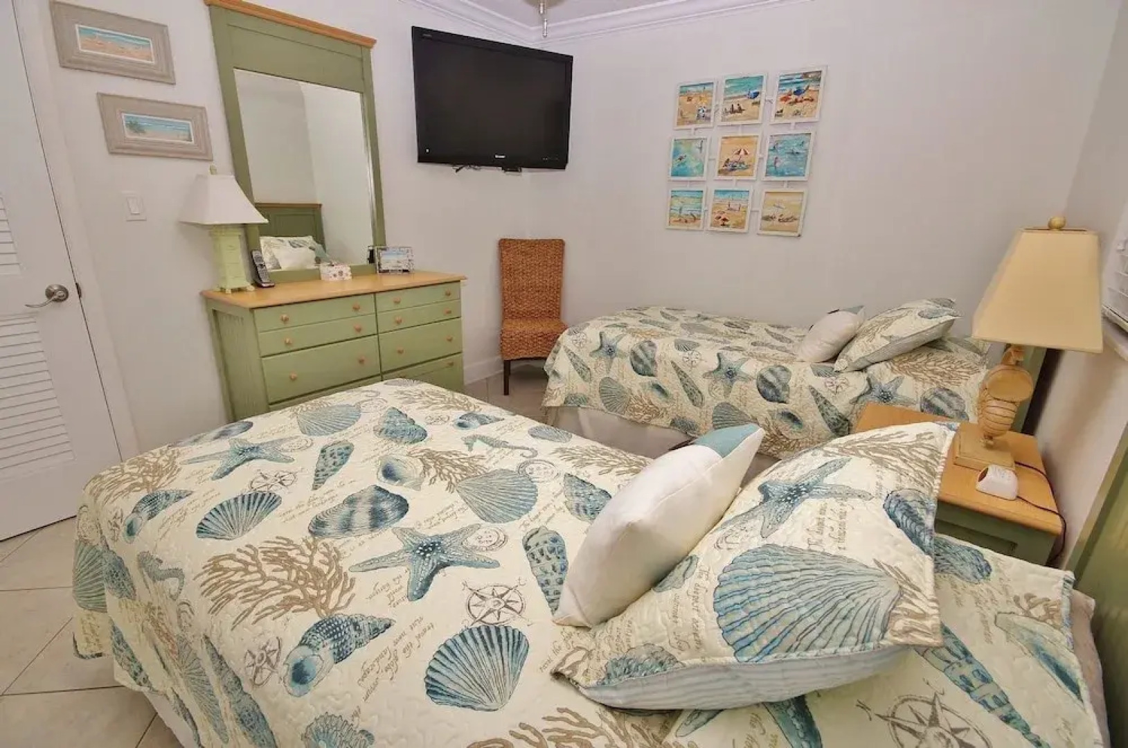 Sea Coast Gardens II 110