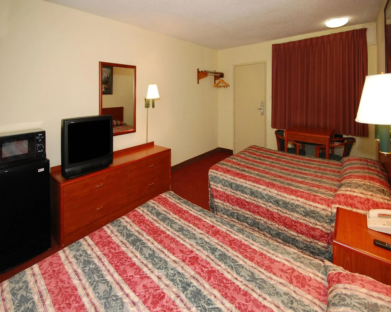Econo Lodge Goldsboro Hwy 70