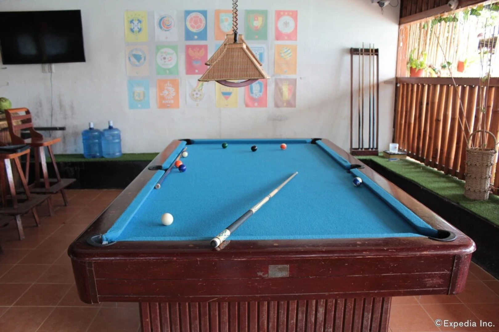 Coron Reef Pension House