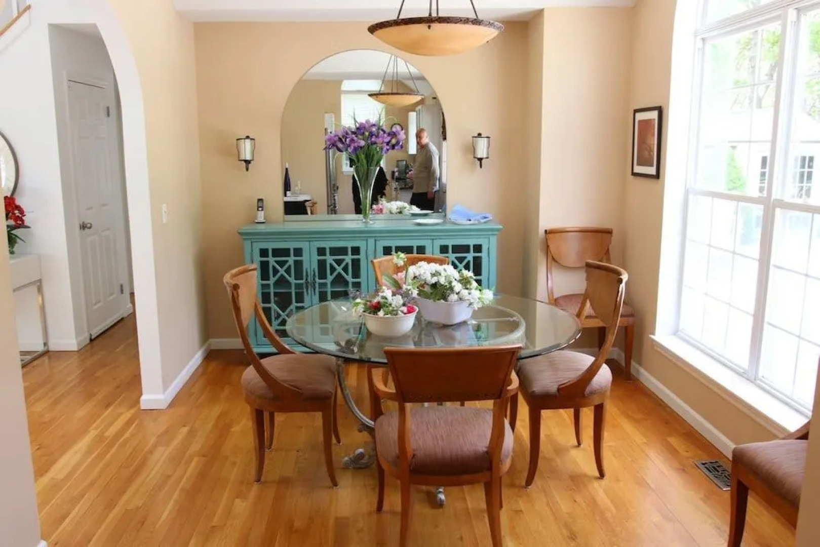 Villa Baloch- w/ Sparkling heated pool