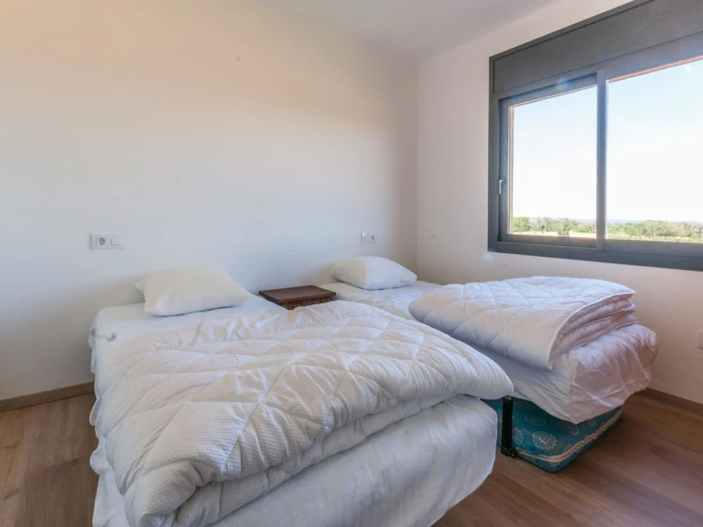 Modern Apartment in St Pere Pescador With Swimming Pool