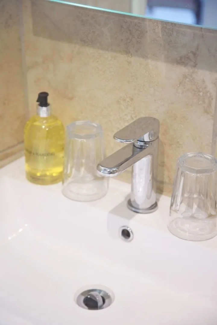 Hedingham Old Pottery