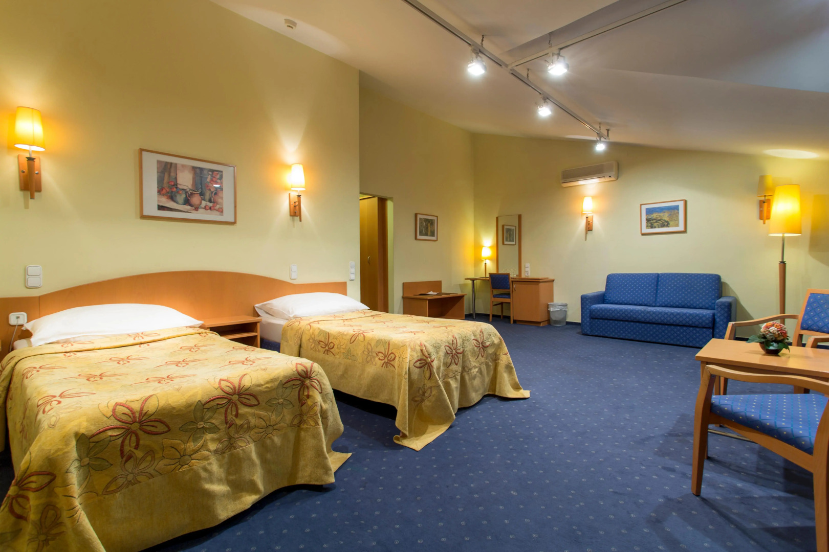 Corvin Hotel Budapest - Sissi wing