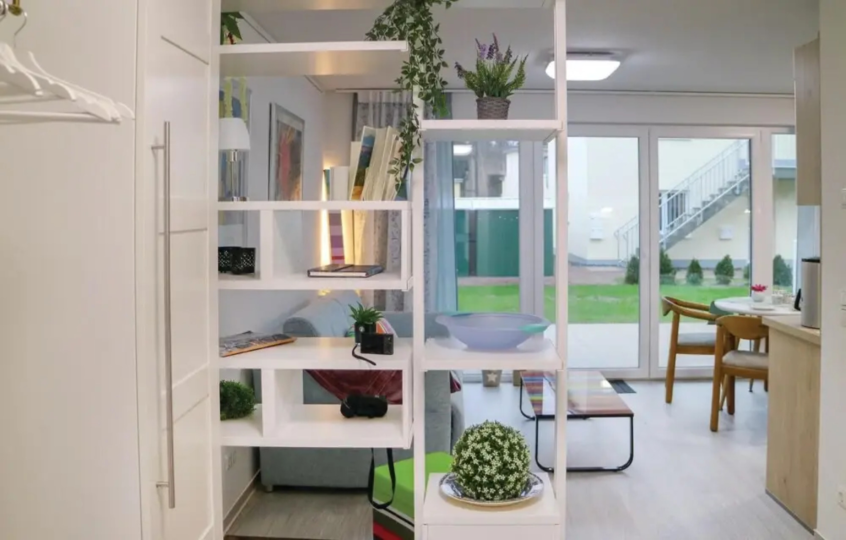 Awesome Apartment in Gelbensande With 1 Bedrooms and Wifi