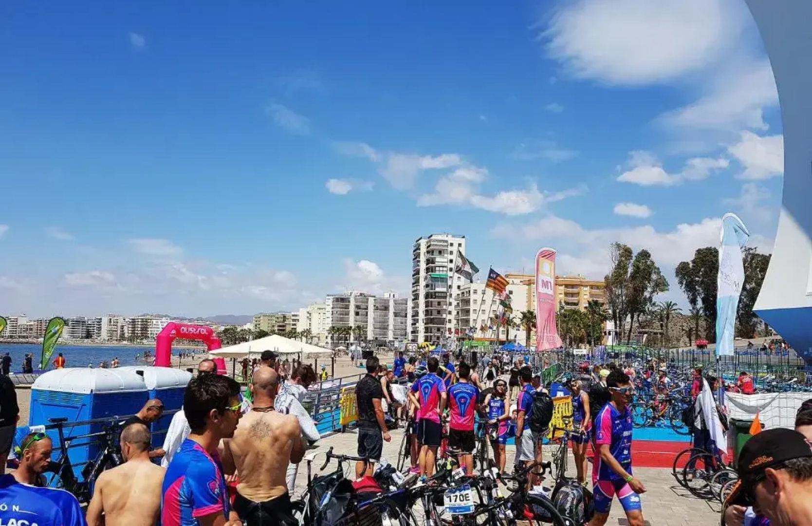 Aguilas Residencial El Cedro BID2