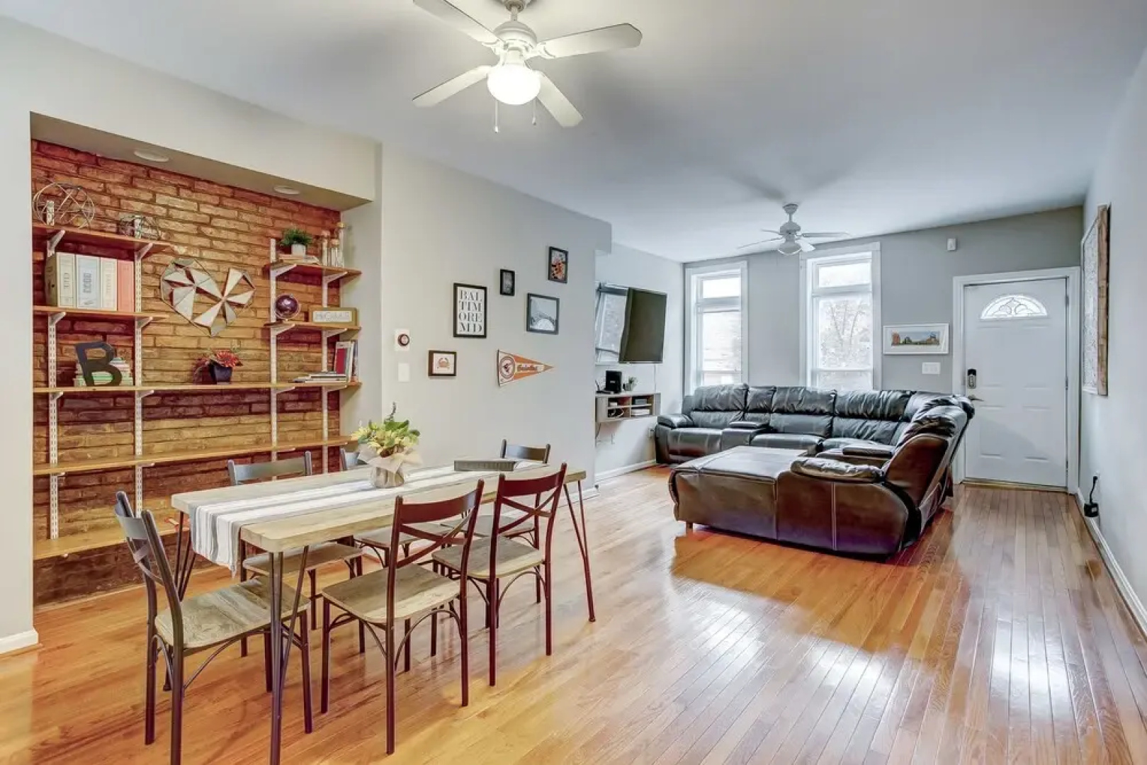 Lovely Home Next to Stadiums With Roofdeck&parking