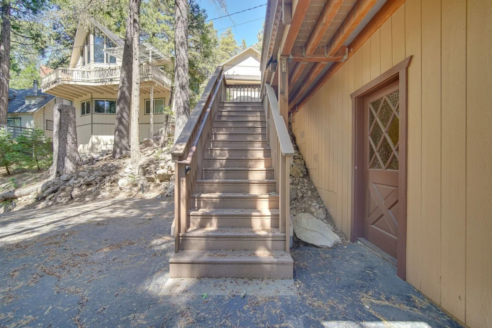 Serene Cabin Rental Near Lake Arrowhead Village!