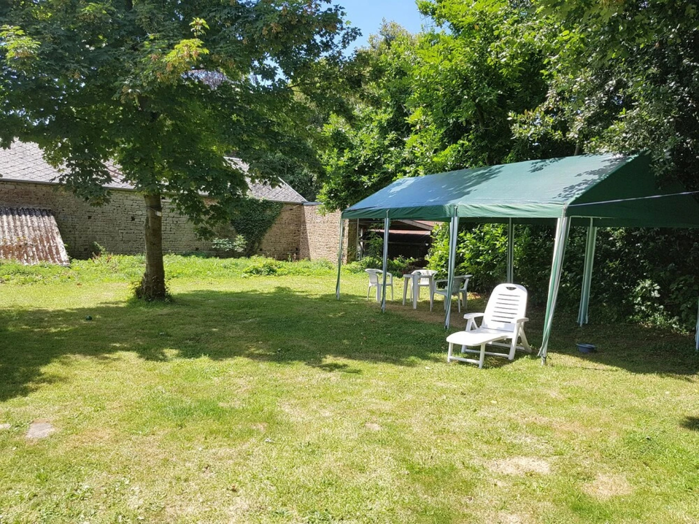 No 6 Bed & Breakfast