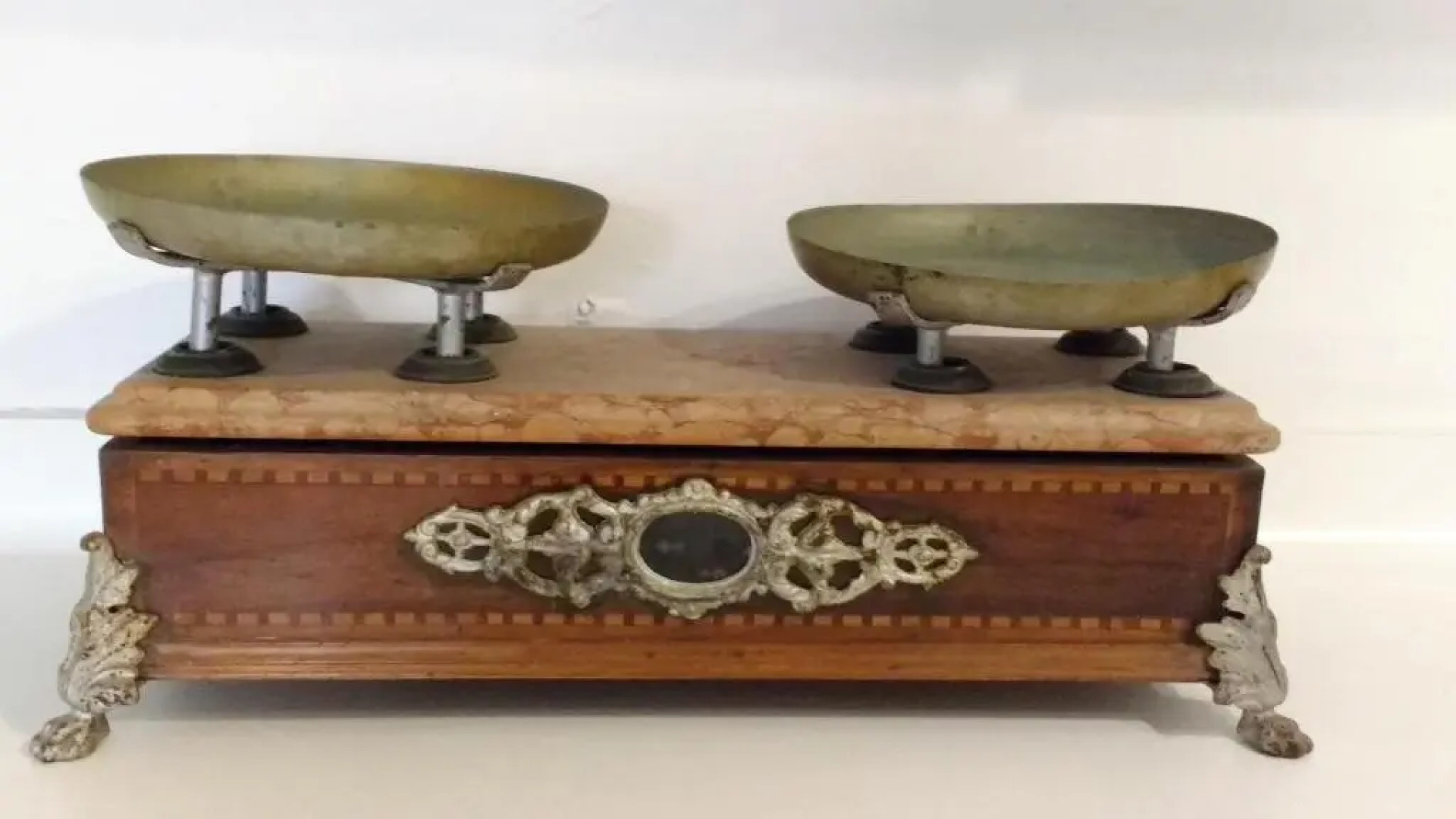 Corte d'Anglona, typical Sardinia