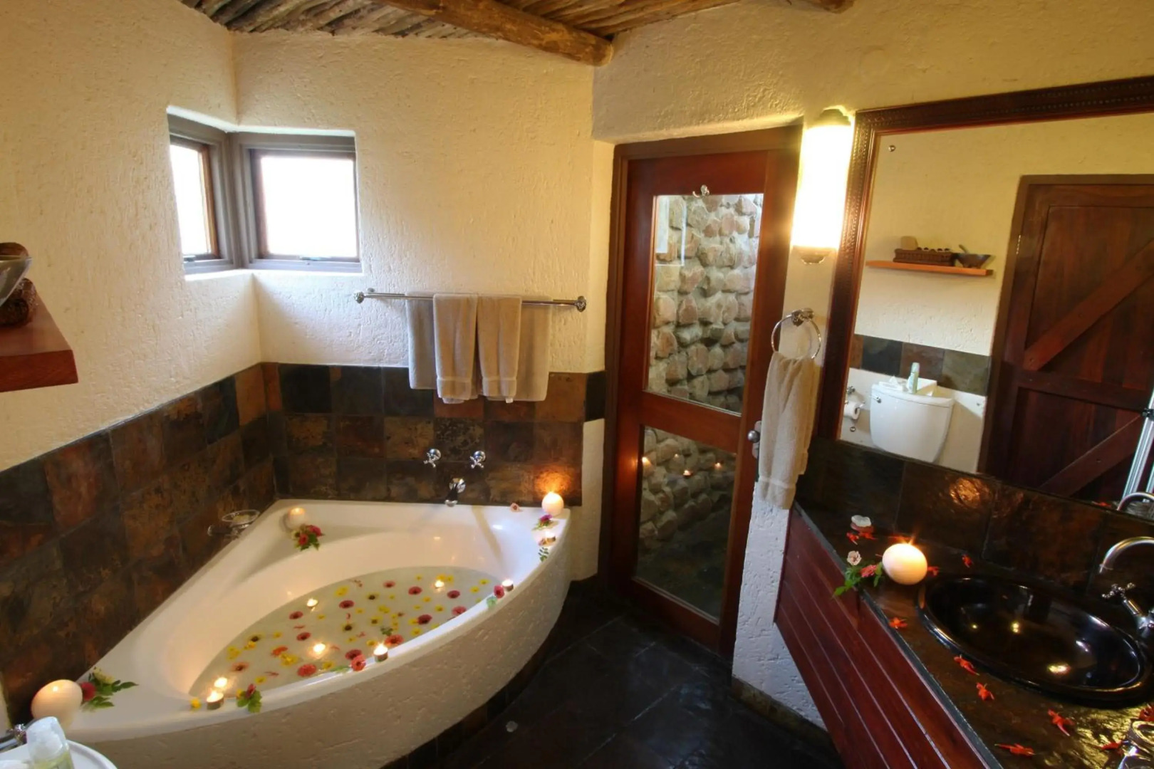 Tau Game Lodge