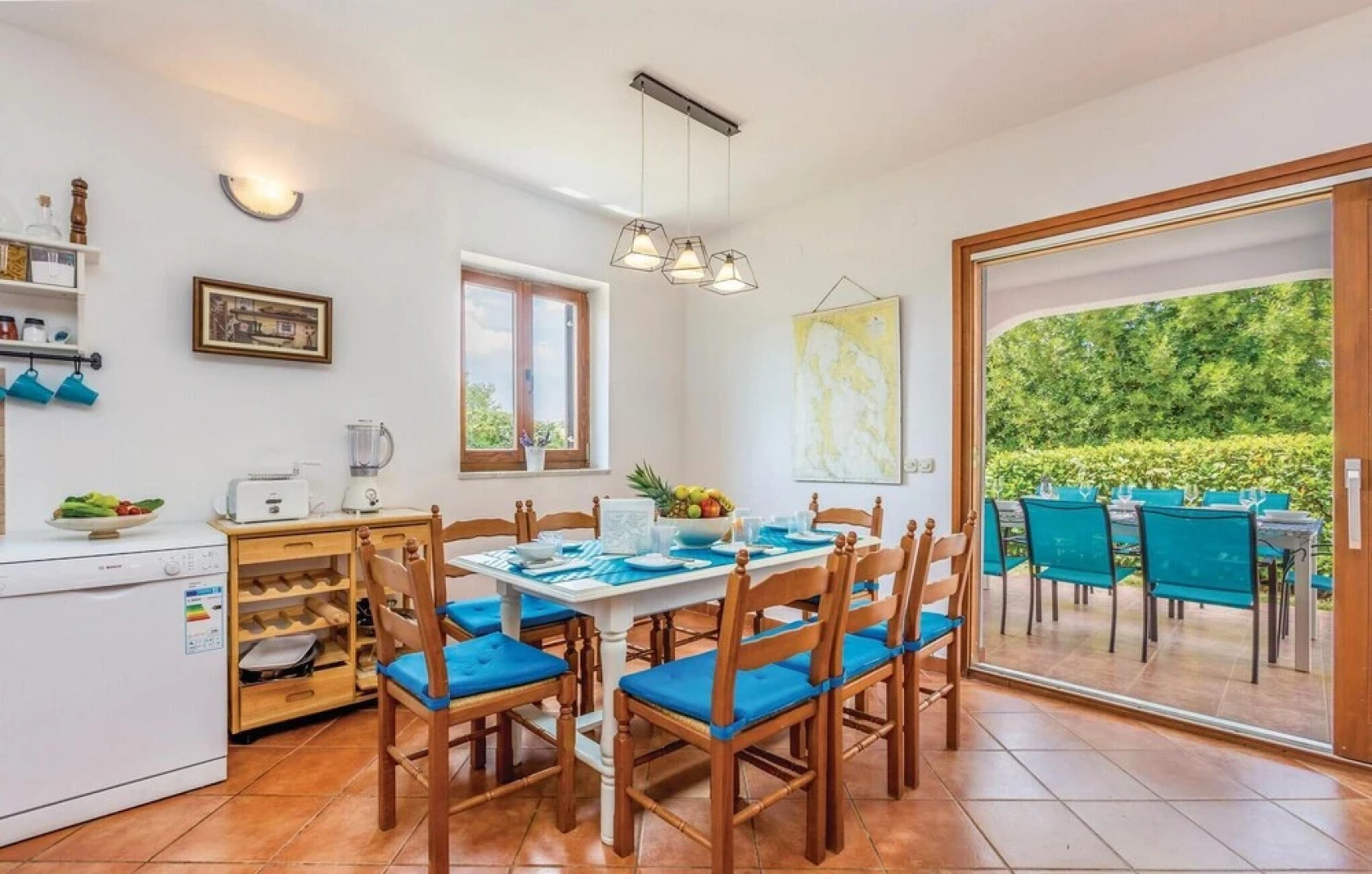 Beautiful Home in Dobrinj With Wifi and 4 Bedrooms