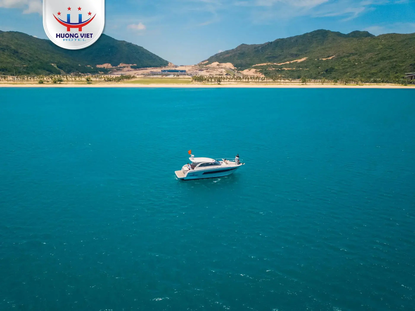 Huong Viet Hotel Quy Nhon - Beachfront