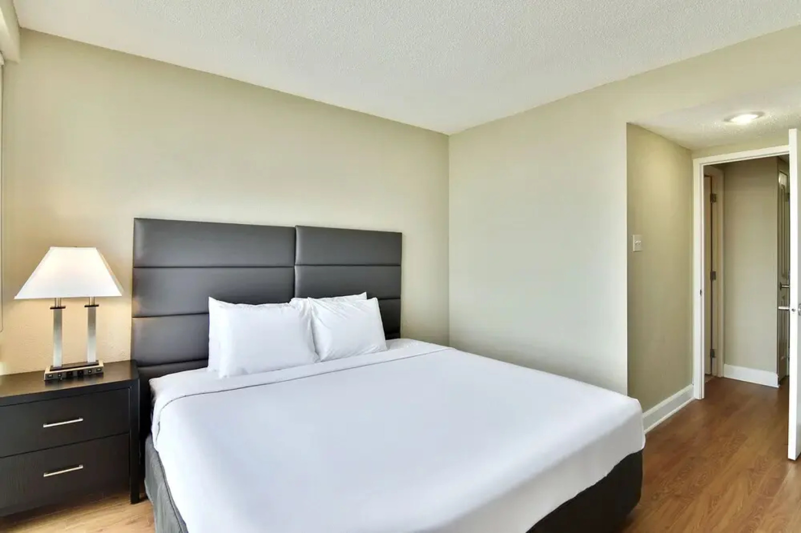 Stay Alfred on Fannin Street