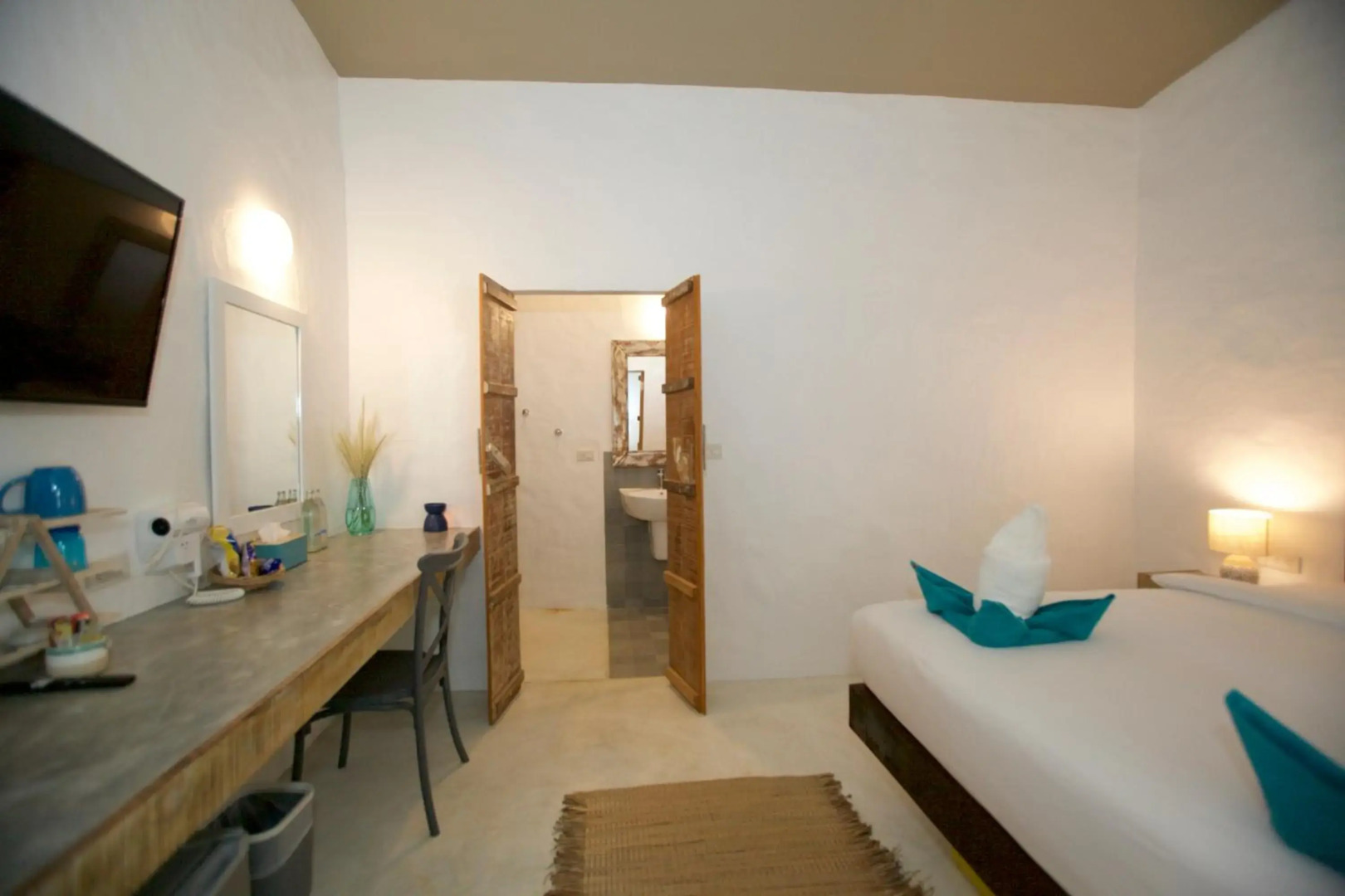 Lime & Soda Beachfront Resort