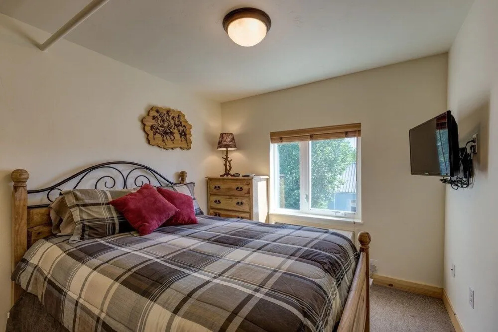 HiWay 40 Grill and Lodge