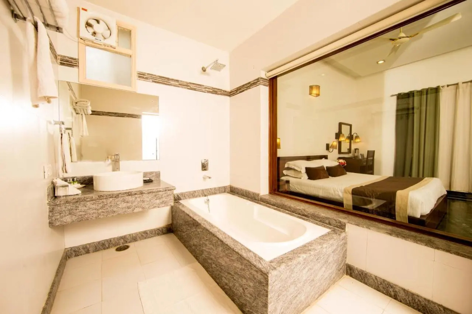 Hotel Ranthambore Regency