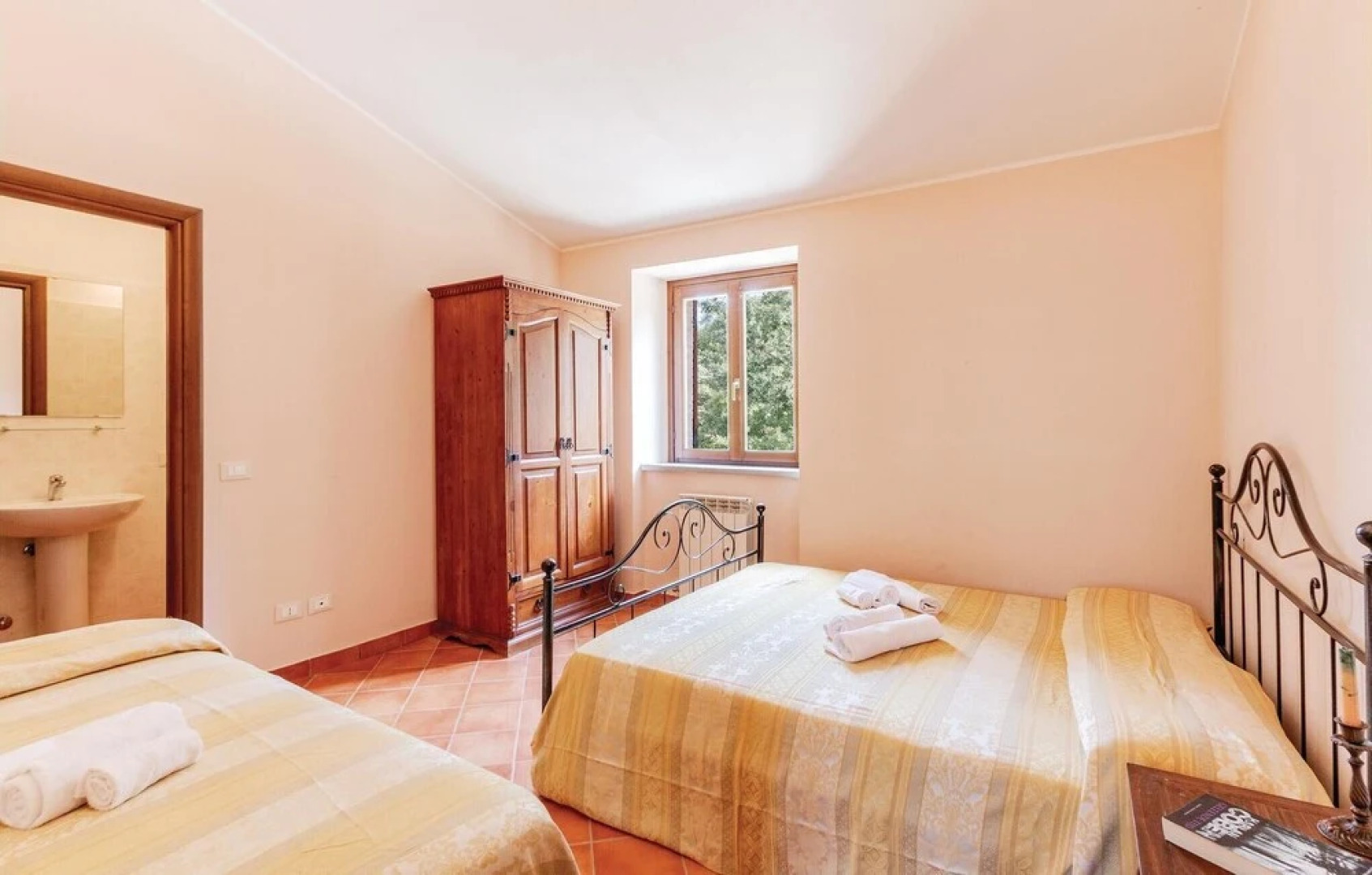 Valguerriera - Rosa Bianca