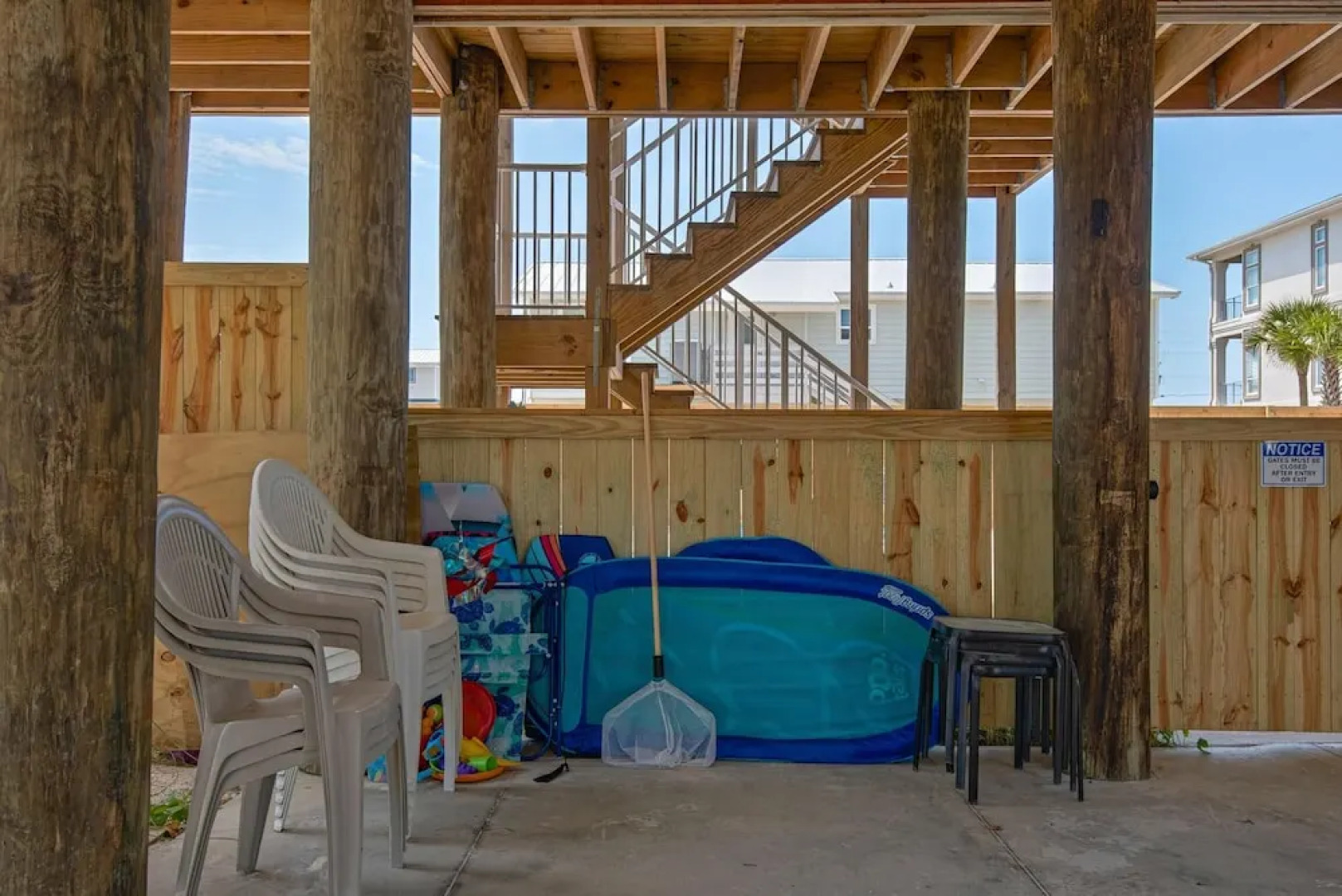 Toes In The Sand - Main House