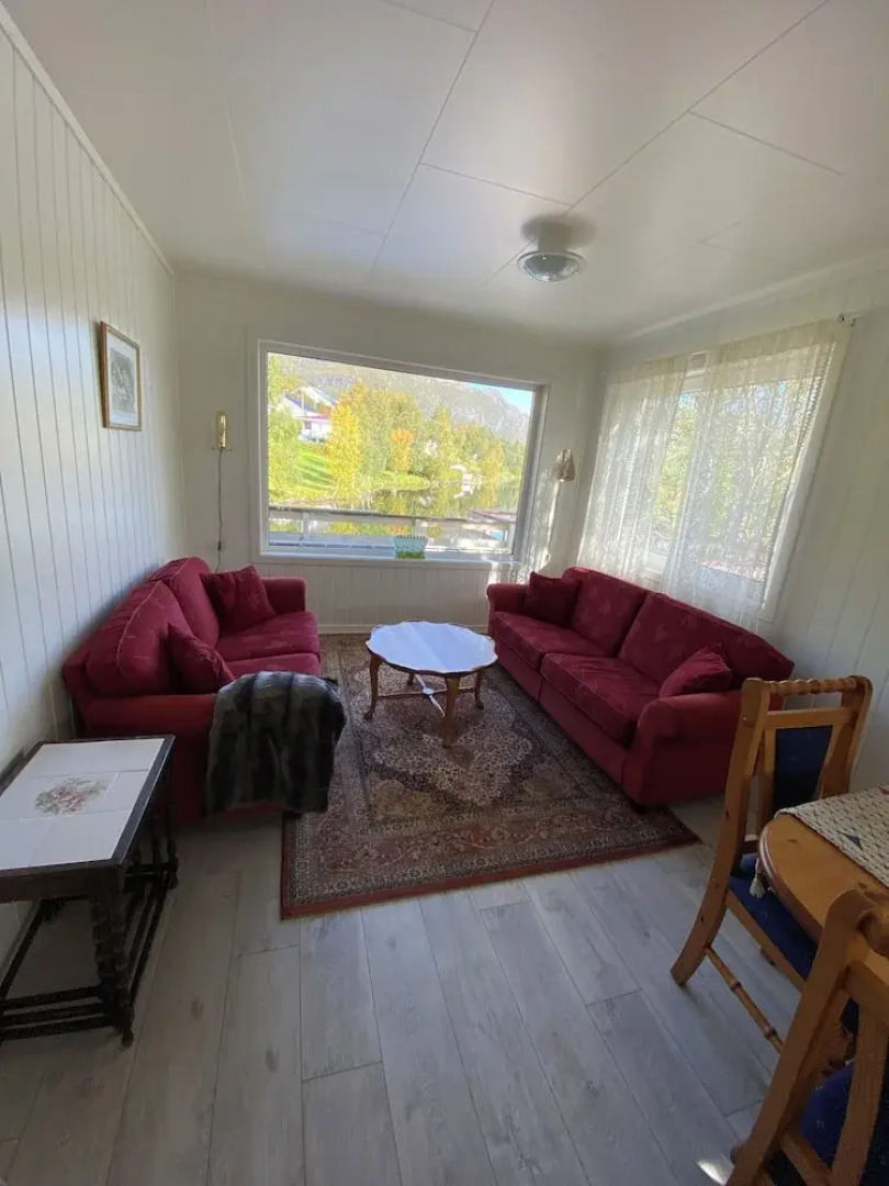 The house on the lake