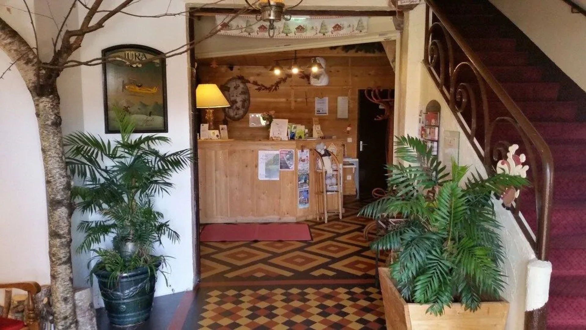 Logis Hôtel Le Gai Pinson