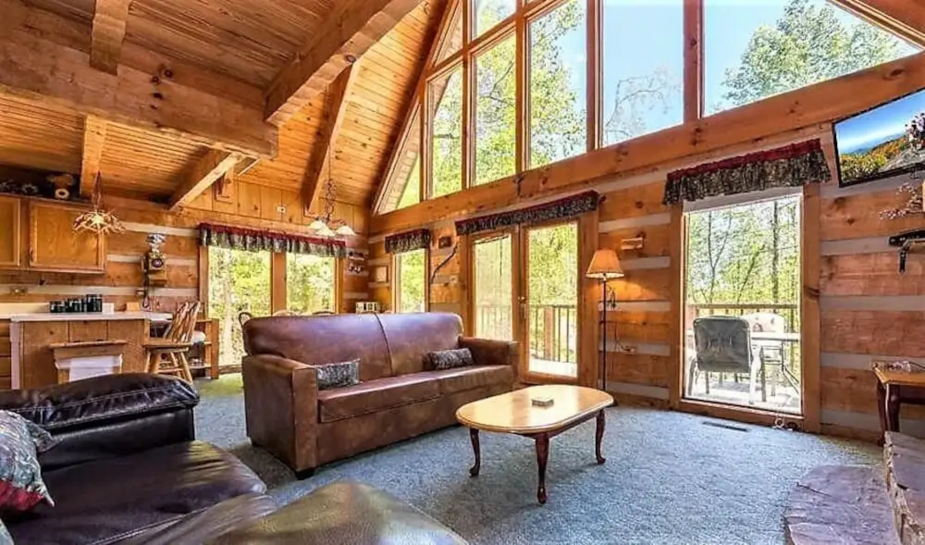 Snuggled Inn 2 Bedroom Cabin